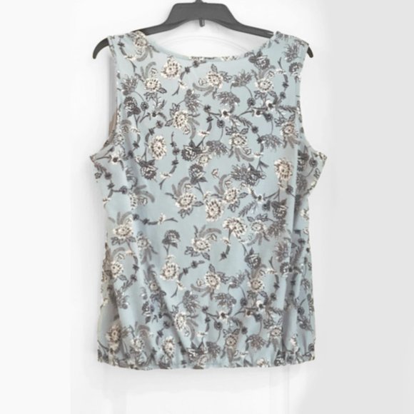 🛍 2 for $25! 🛍 Cleo - Blue Floral Paisley Print Sleeveless Tank Top - Picture 3 of 11